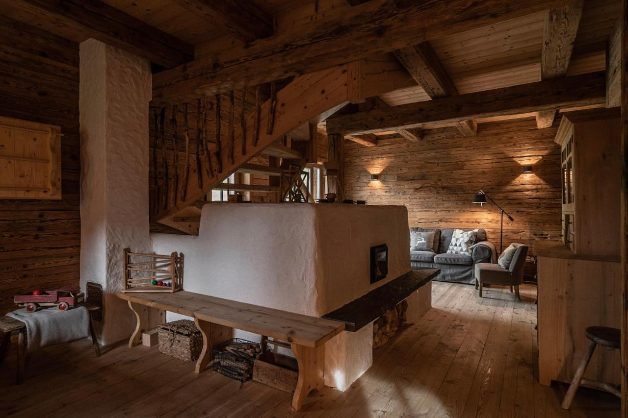 Вилла Luxury Old Wood Mountain Chalet In A Sunny Secluded Location With Gym, Sauna & Whirlpool Шеффау-ам-Вильден-Кайзер Экстерьер фото